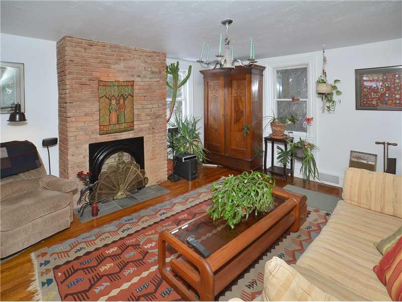 1031 Watt Road Apollo, PA 15613 - Photo 16 of 24 Living Room.