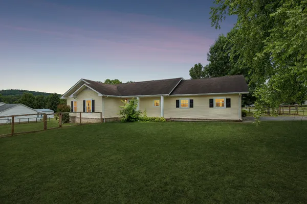 $299,000 | 2804 Paran Pointe Drive, Cookeville, TN 38506
