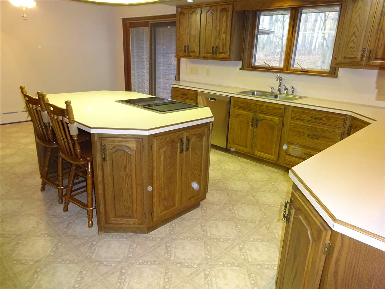 56200 Riviera Street South Bend, IN 46619 - Photo 11 of 36 Gallery Image 11