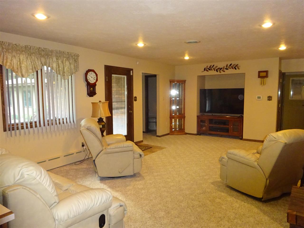 56200 Riviera Street South Bend, IN 46619 - Photo 14 of 36 Gallery Image 14