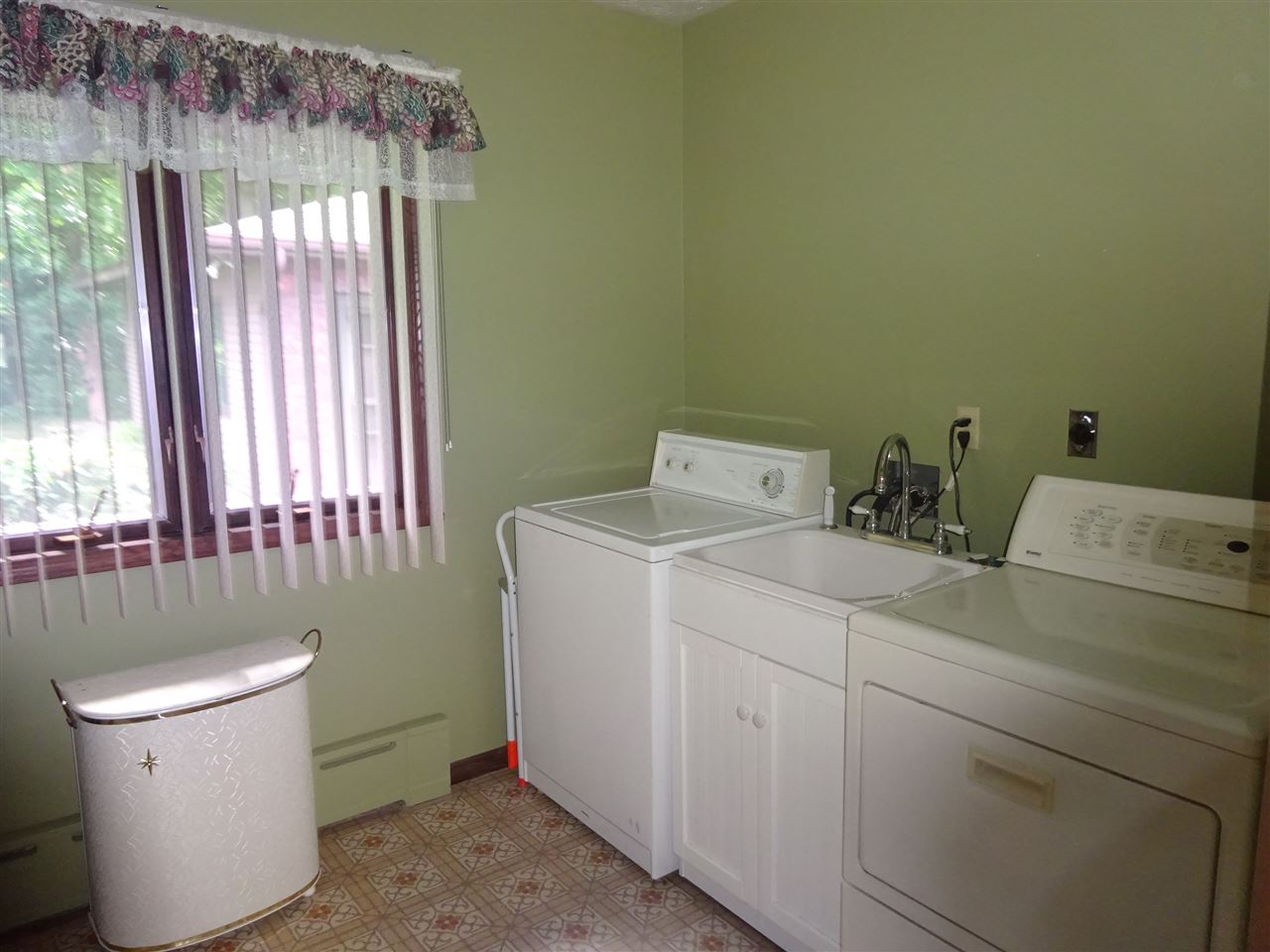 56200 Riviera Street South Bend, IN 46619 - Photo 25 of 36 Gallery Image 25