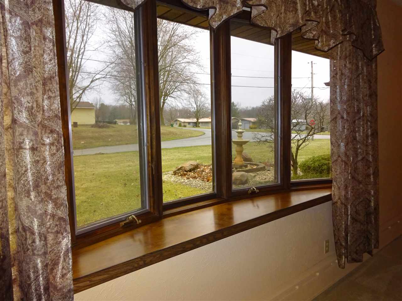 56200 Riviera Street South Bend, IN 46619 - Photo 10 of 36 Gallery Image 10