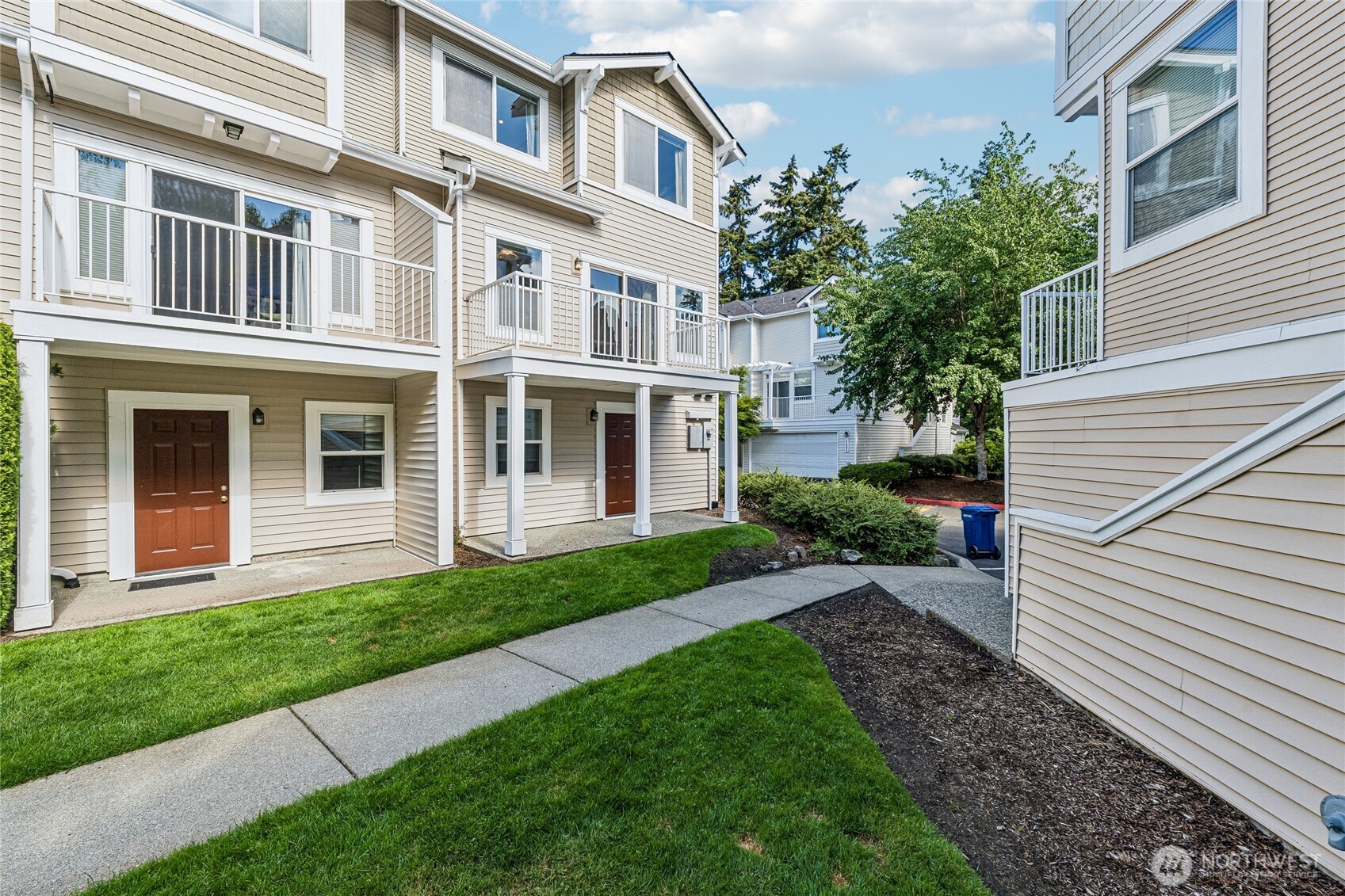 11899 Northeast 163rd Place Bothell, WA 98011 - Photo 30 of 37
