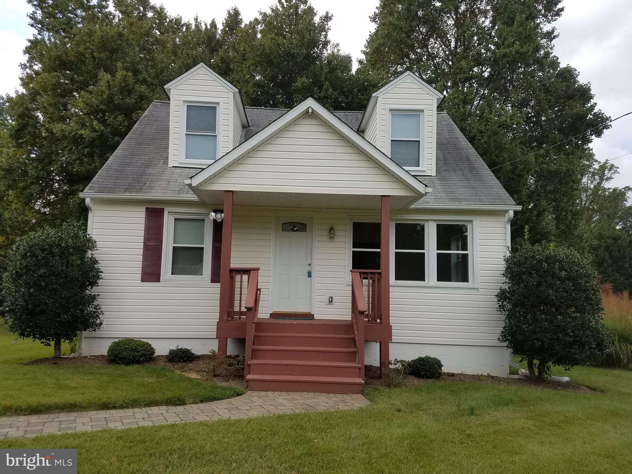 8720 Crest Road Severn, MD 21144 - Photo 2 of 26 Exterior (Front)