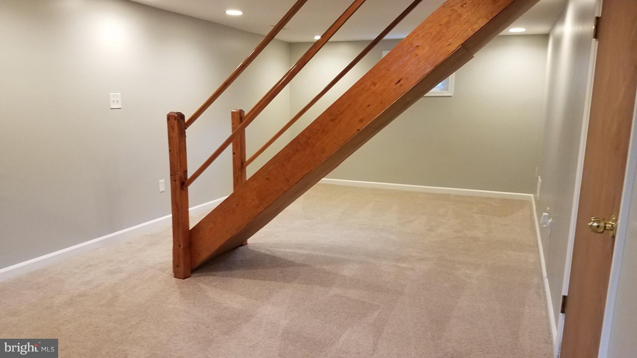 8720 Crest Road Severn, MD 21144 - Photo 16 of 26 Gallery Image 16