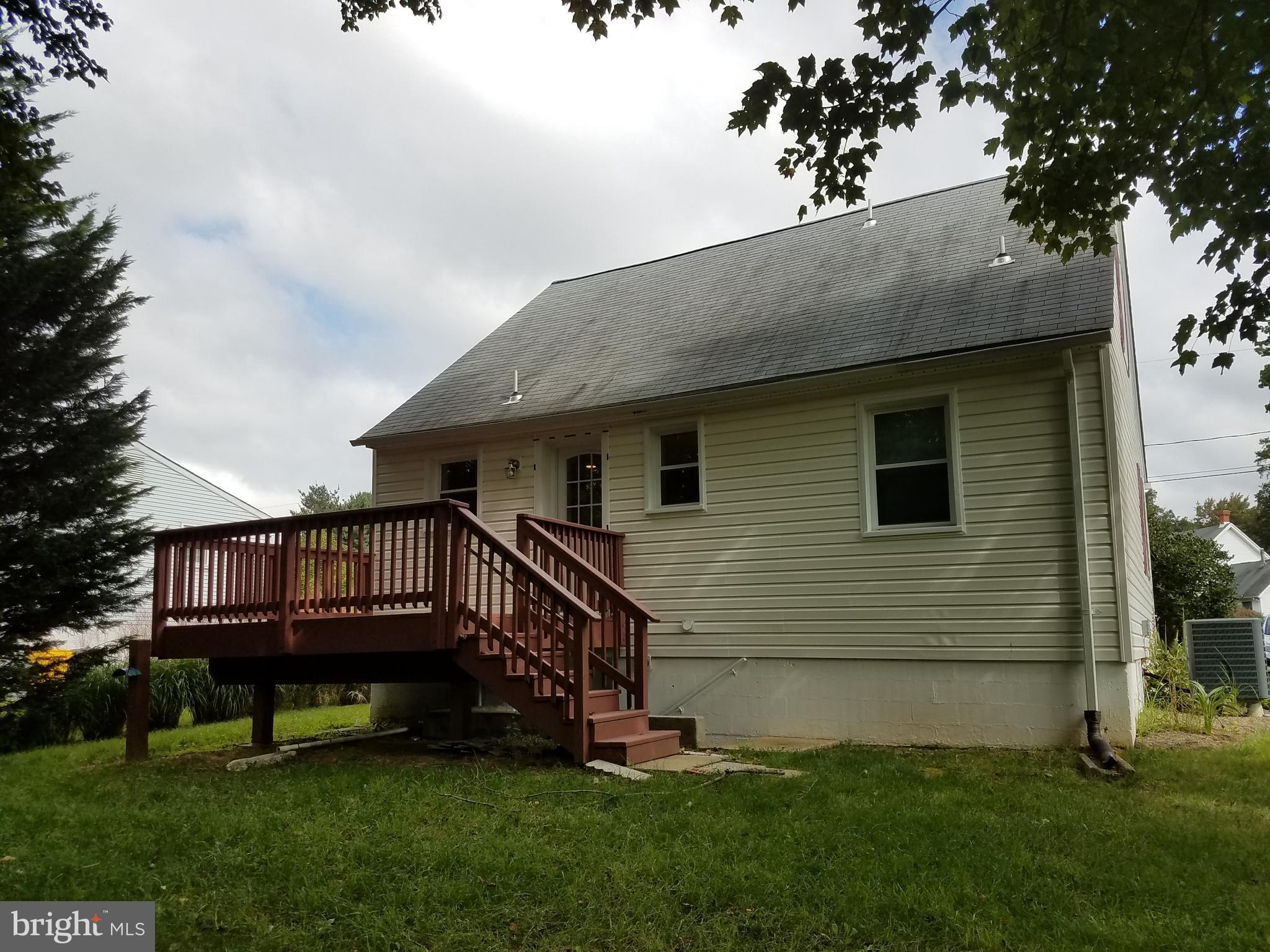 8720 Crest Road Severn, MD 21144 - Photo 3 of 26 Exterior (Rear)