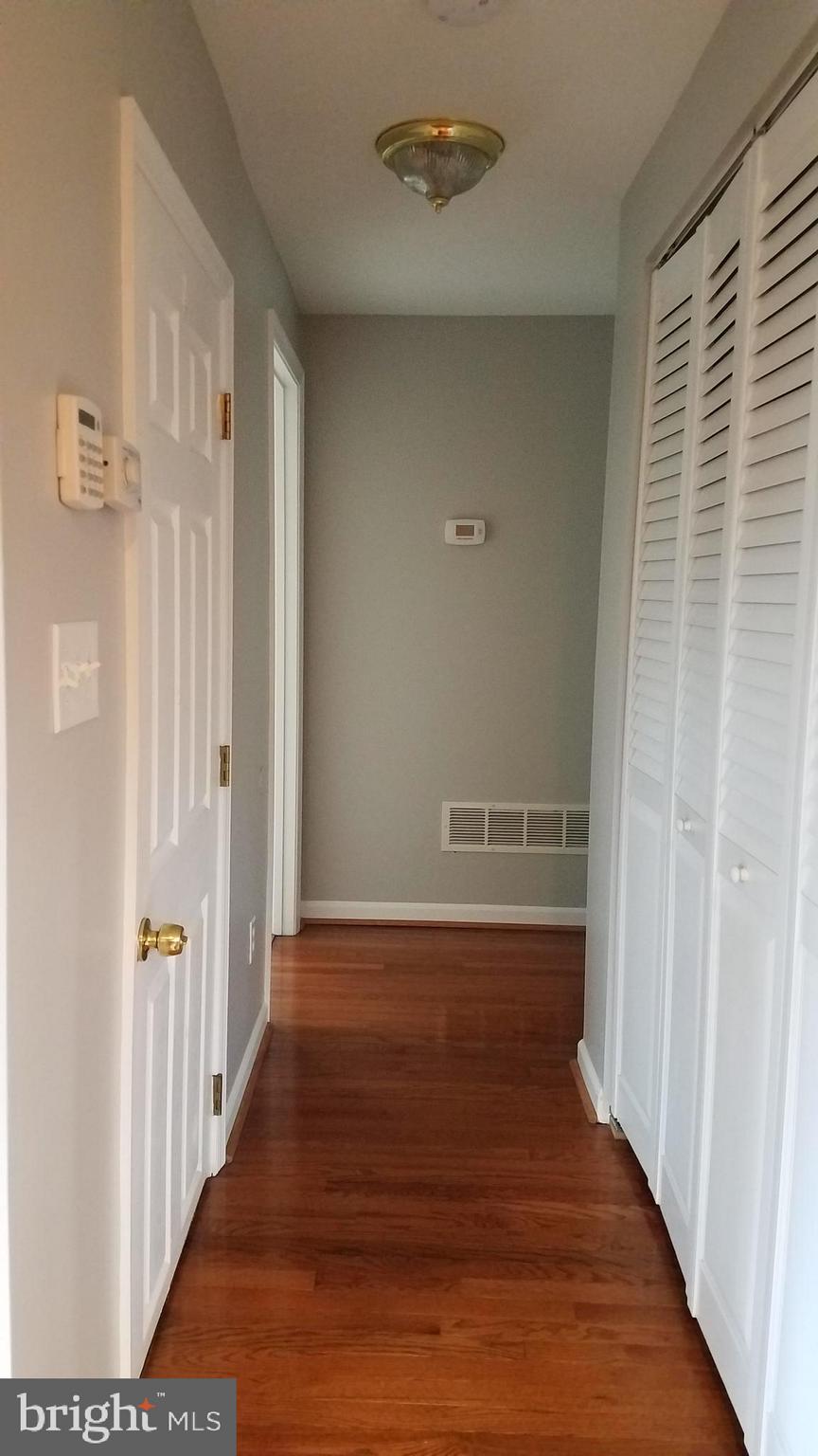 8720 Crest Road Severn, MD 21144 - Photo 9 of 26 Gallery Image 9