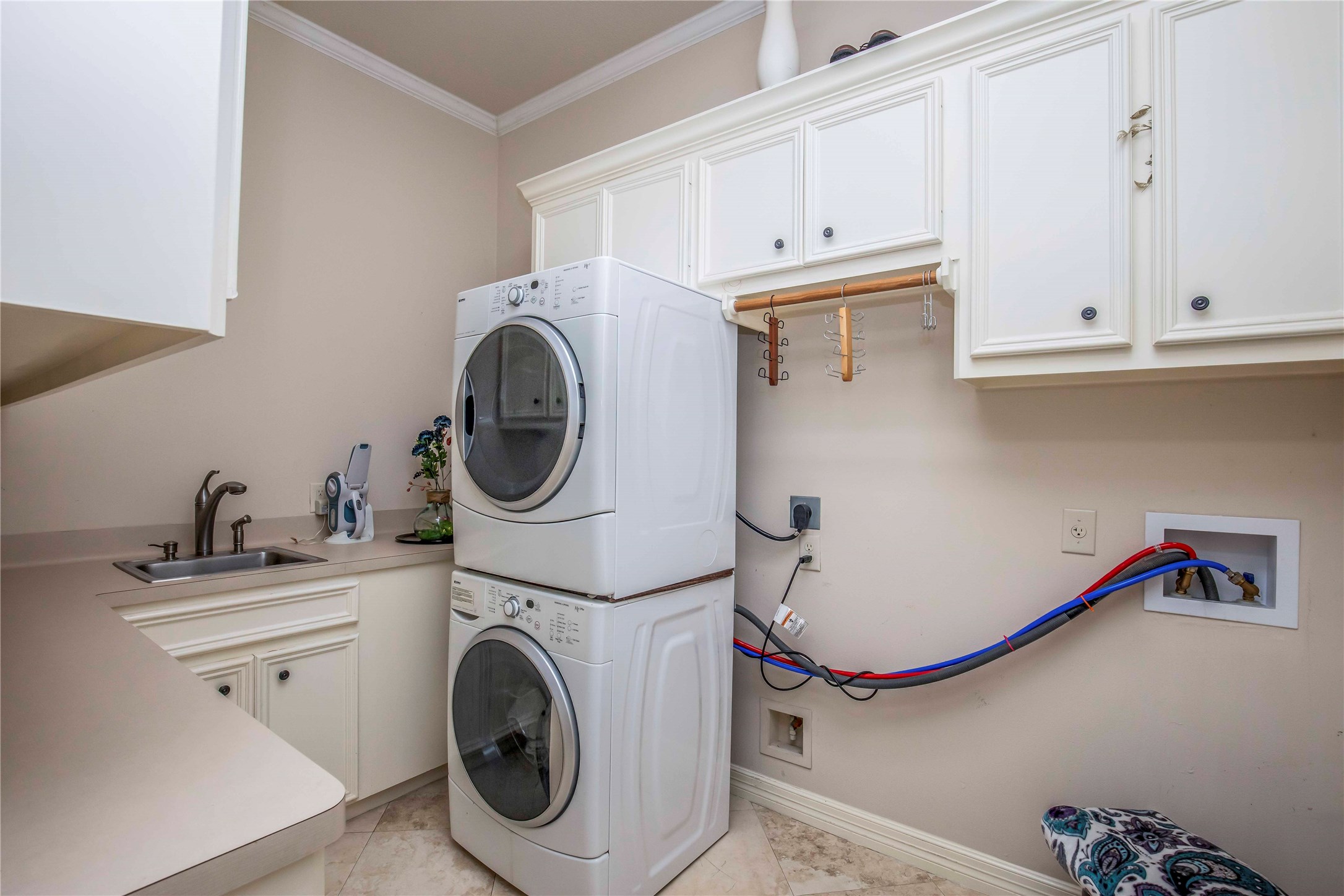 25219 Hideaway Run Drive Spring, TX 77389 - Photo 45 of 45 a utility room with dryer and washer