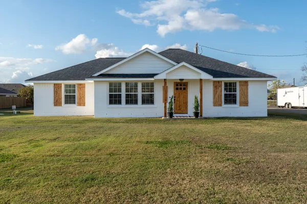 $439,000 | 12106 Laws Road, Buda, TX 78610