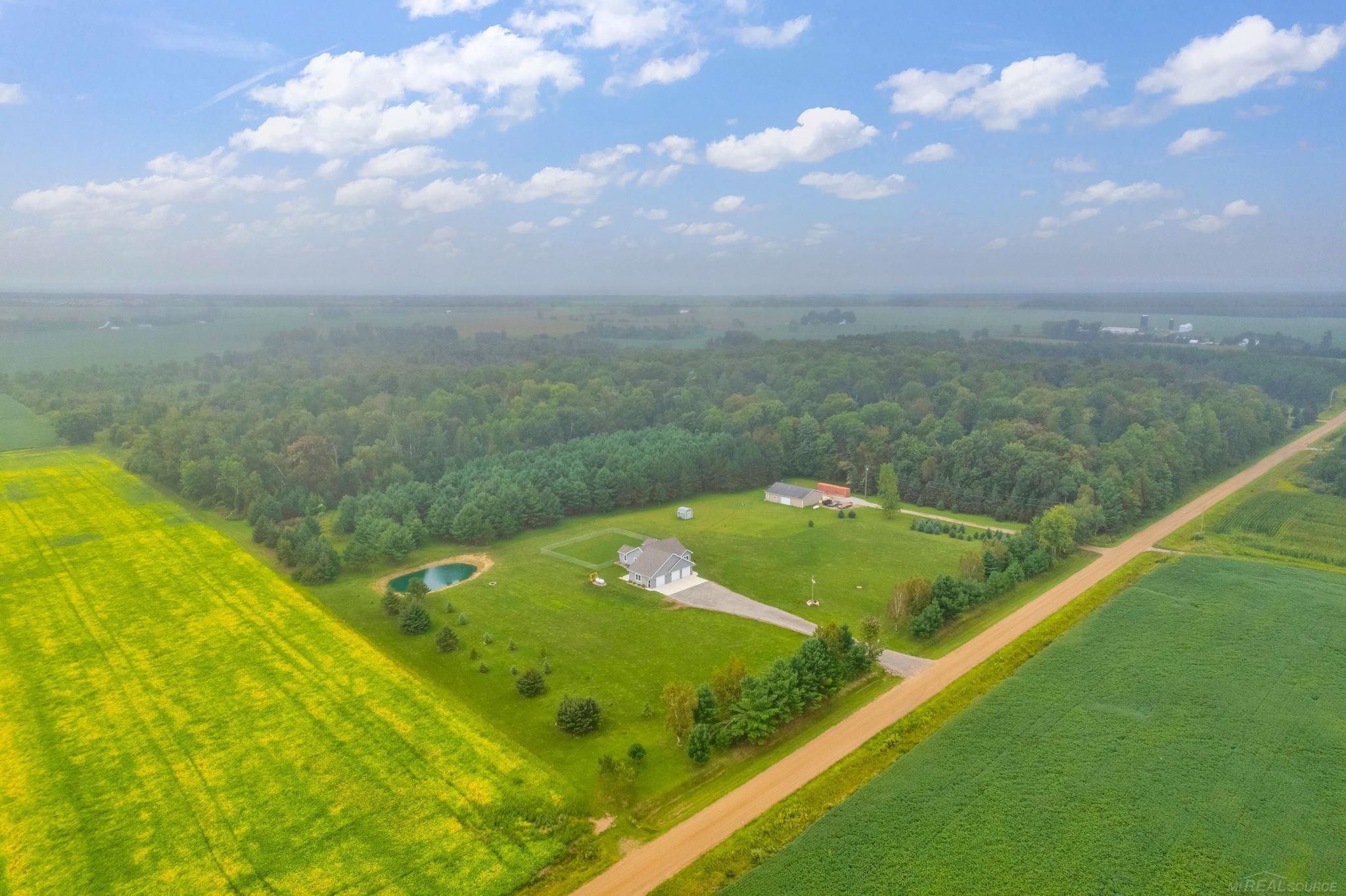2675 Robinson Road Ubly, MI 48475 - Photo 7 of 70