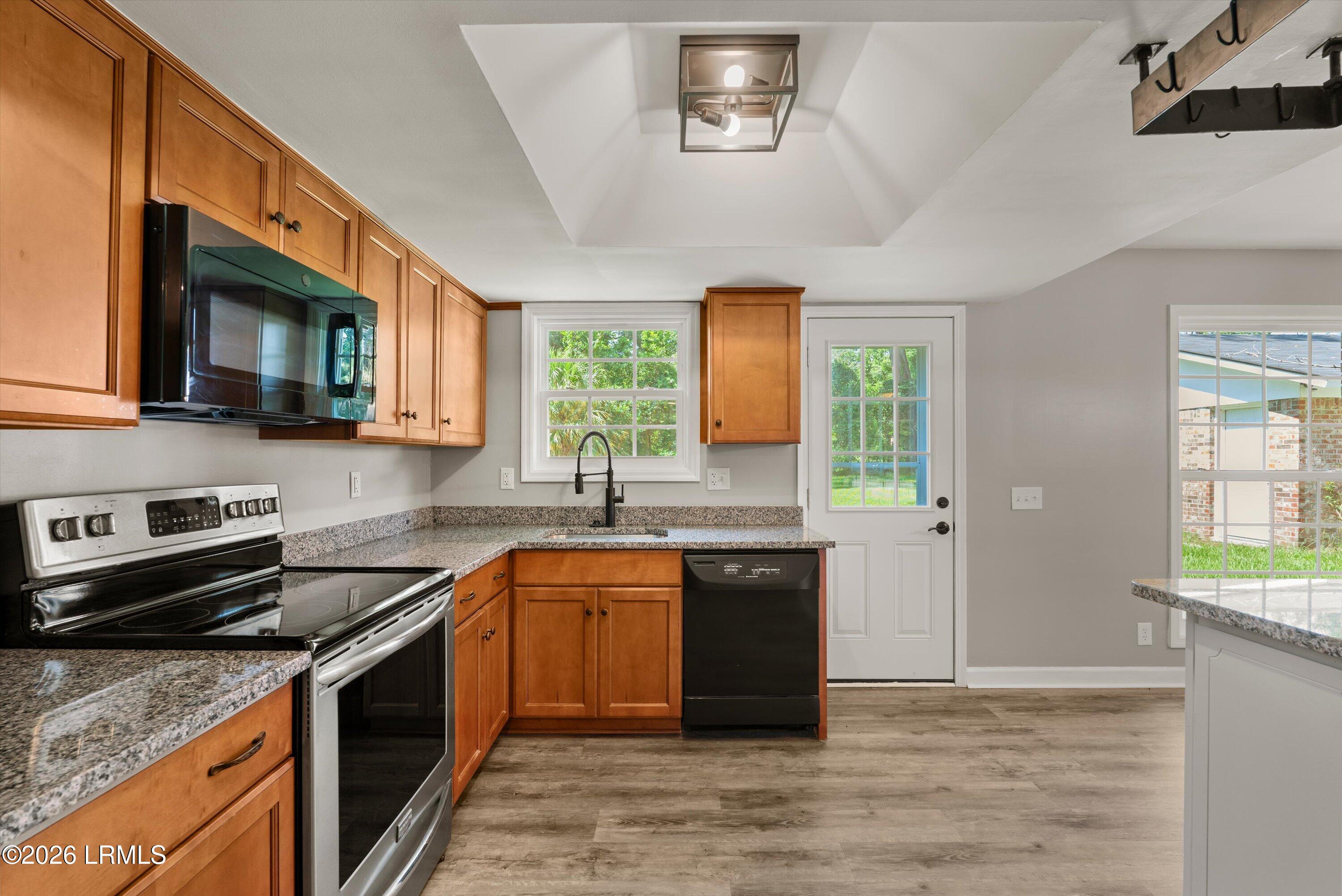 4027 Shell Point Road Beaufort, SC 29906 - Photo 13 of 44 11-4027 Shell Point Rd