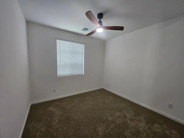 $2,495 | 548 West Fremont Pass, Apache Junction, AZ 85120