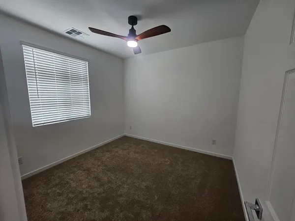 $2,495 | 548 West Fremont Pass, Apache Junction, AZ 85120