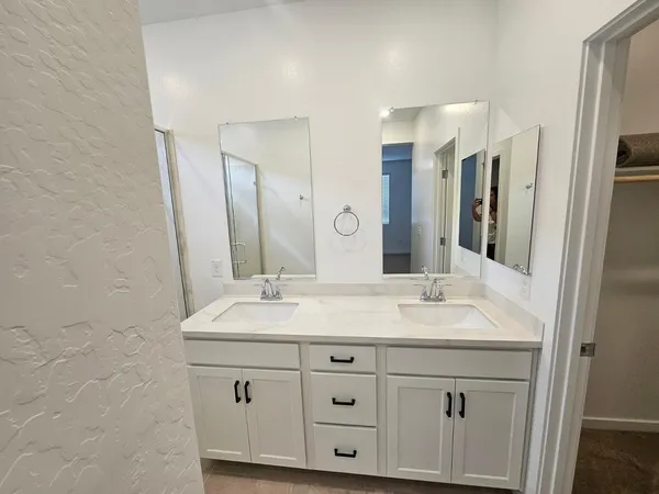 $2,495 | 548 West Fremont Pass, Apache Junction, AZ 85120