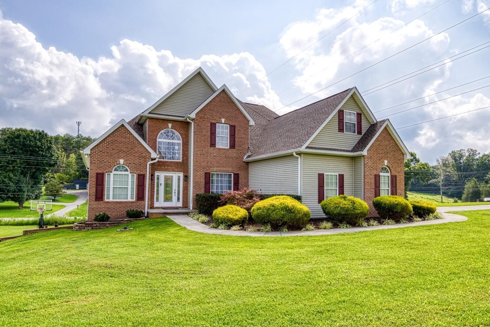 160 Raspberry Drive New Market, TN 37820 - Photo 3 of 46 Gallery Image 3