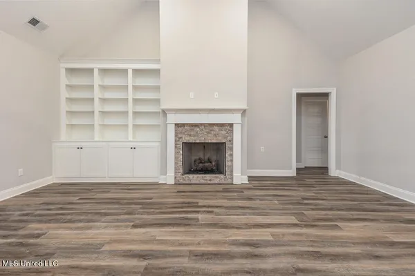 $424,900 | 2024 Laughter Road, Nesbit, MS 38651