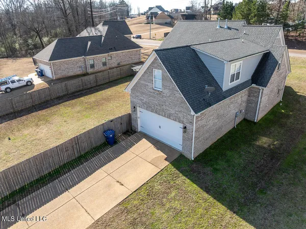 $424,900 | 2024 Laughter Road, Nesbit, MS 38651