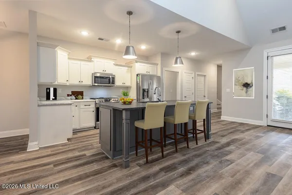 $424,900 | 2024 Laughter Road, Nesbit, MS 38651