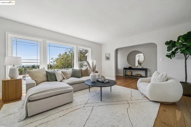 $1,099,000 | 1218 Sandelin Avenue, San Leandro, CA 94577