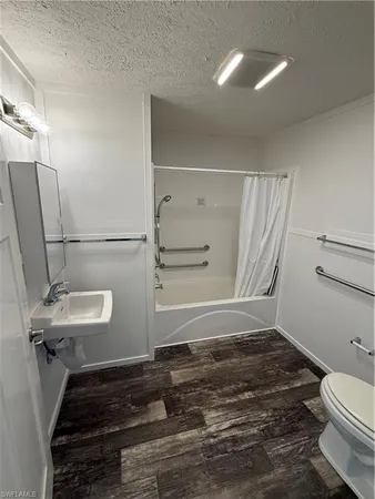 $260,000 | 163 Avenida Del Sur, Clewiston, FL 33440