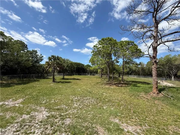 $260,000 | 163 Avenida Del Sur, Clewiston, FL 33440