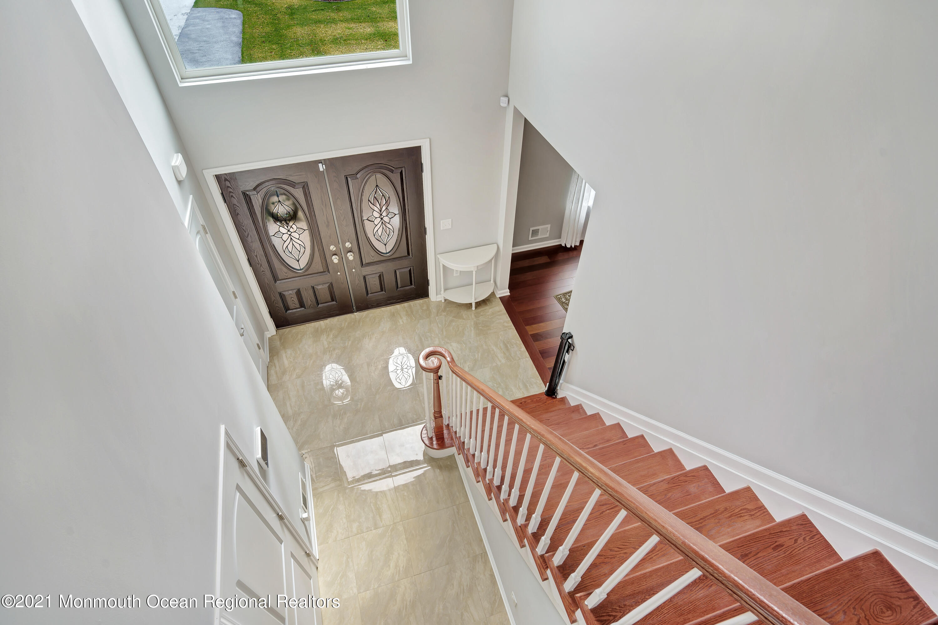 37 Brown Road Morganville, NJ 07751 - Photo 12 of 28 031_dsc01376