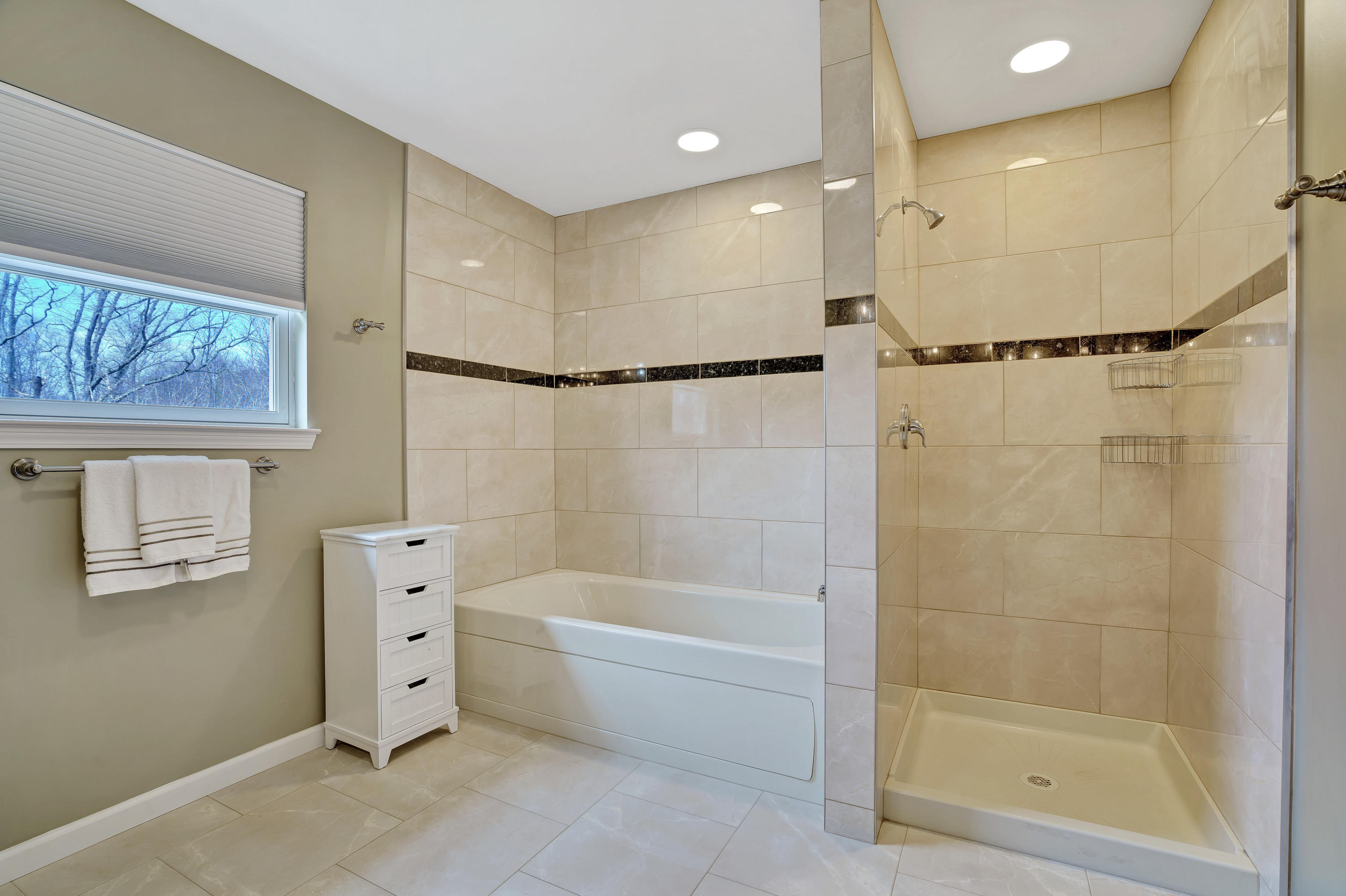 37 Brown Road Morganville, NJ 07751 - Photo 16 of 28 028_dsc01361