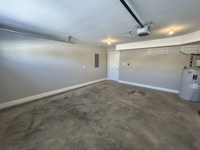 $1,700 | 518 Burgess Court, Clarksville, TN 37042