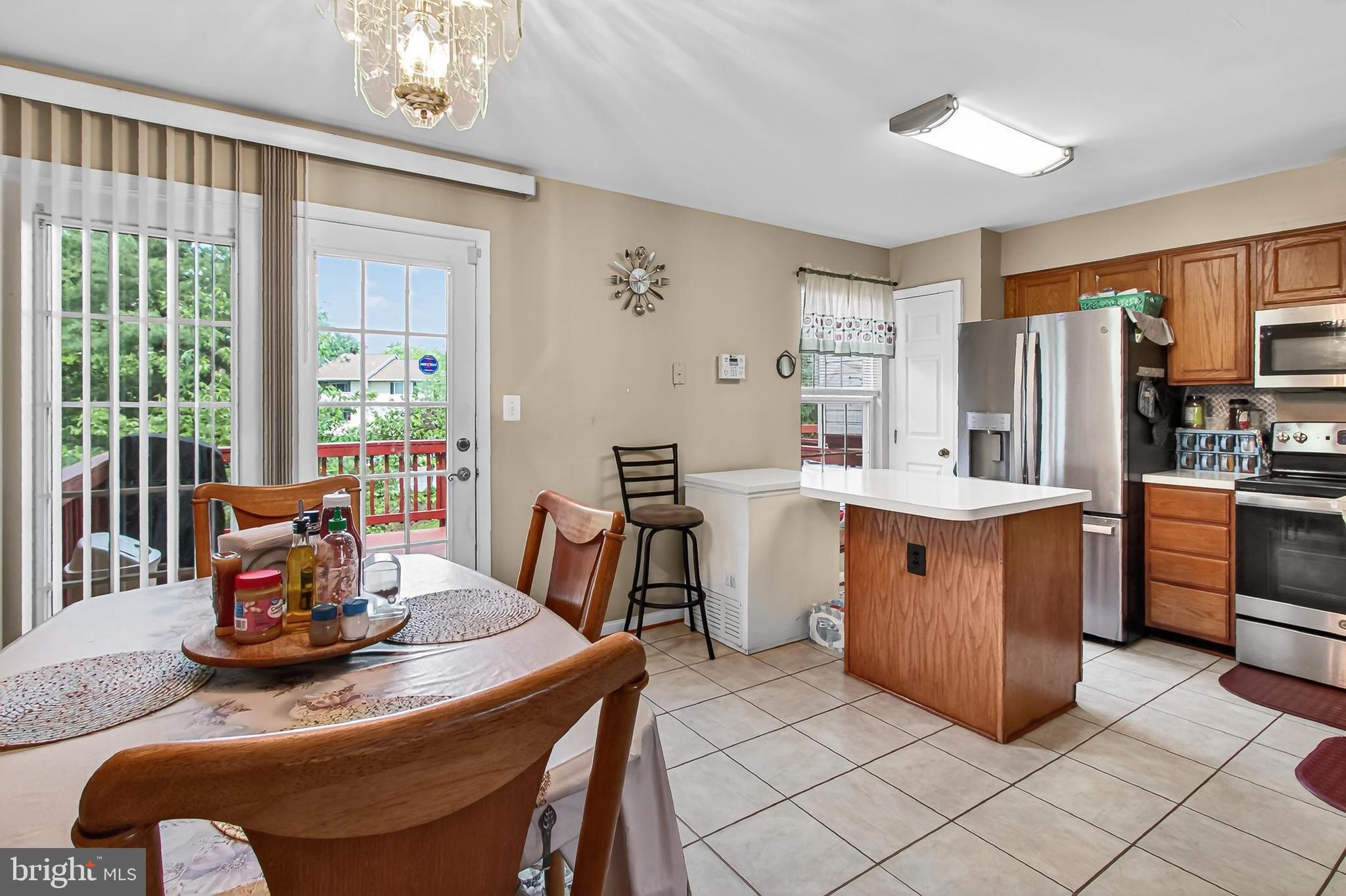 8602 Walcott Court Manassas, VA 20111 - Photo 11 of 53