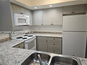 $1,500 | 97 Deer Creek Road, Unit 106, Deerfield Beach, FL 33442