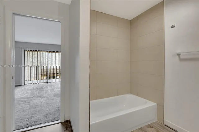 $1,500 | 97 Deer Creek Road, Unit 106, Deerfield Beach, FL 33442