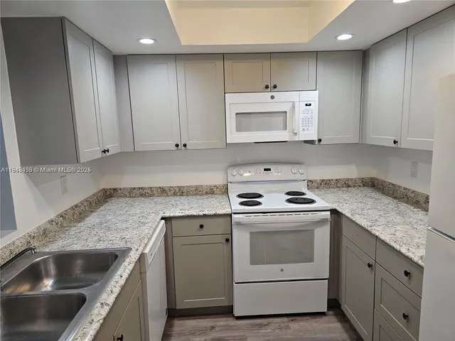 $1,500 | 97 Deer Creek Road, Unit 106, Deerfield Beach, FL 33442