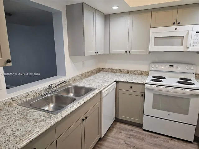 $1,500 | 97 Deer Creek Road, Unit 106, Deerfield Beach, FL 33442