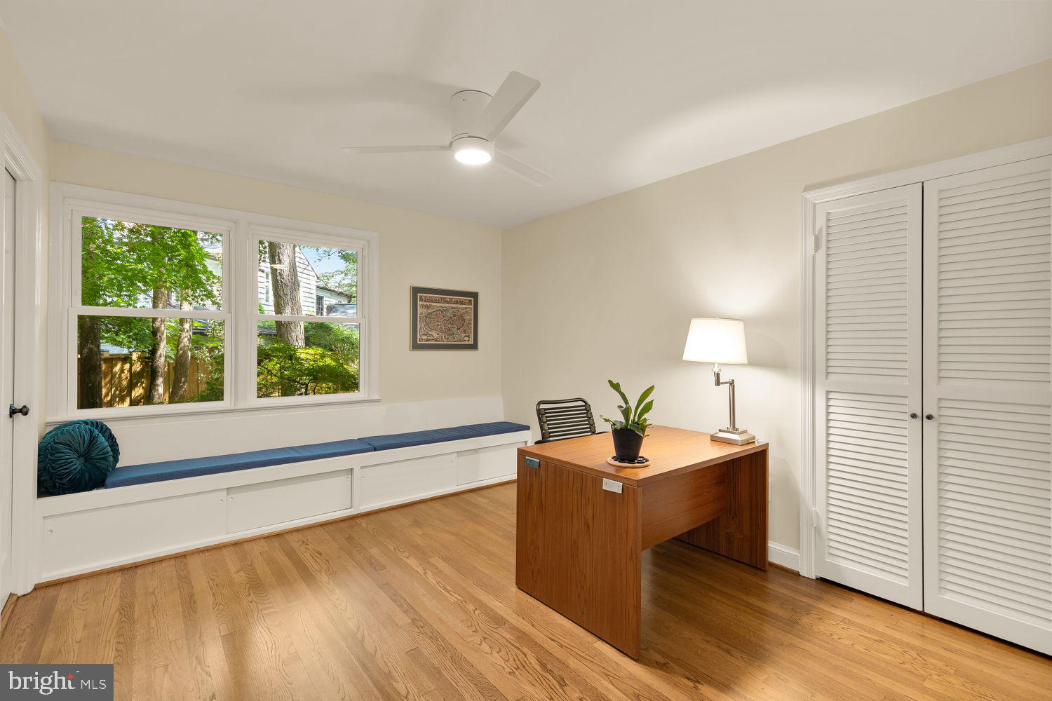 5810 Overlea Road Bethesda, MD 20816 - Photo 22 of 52 First floor office or 5th bedroom