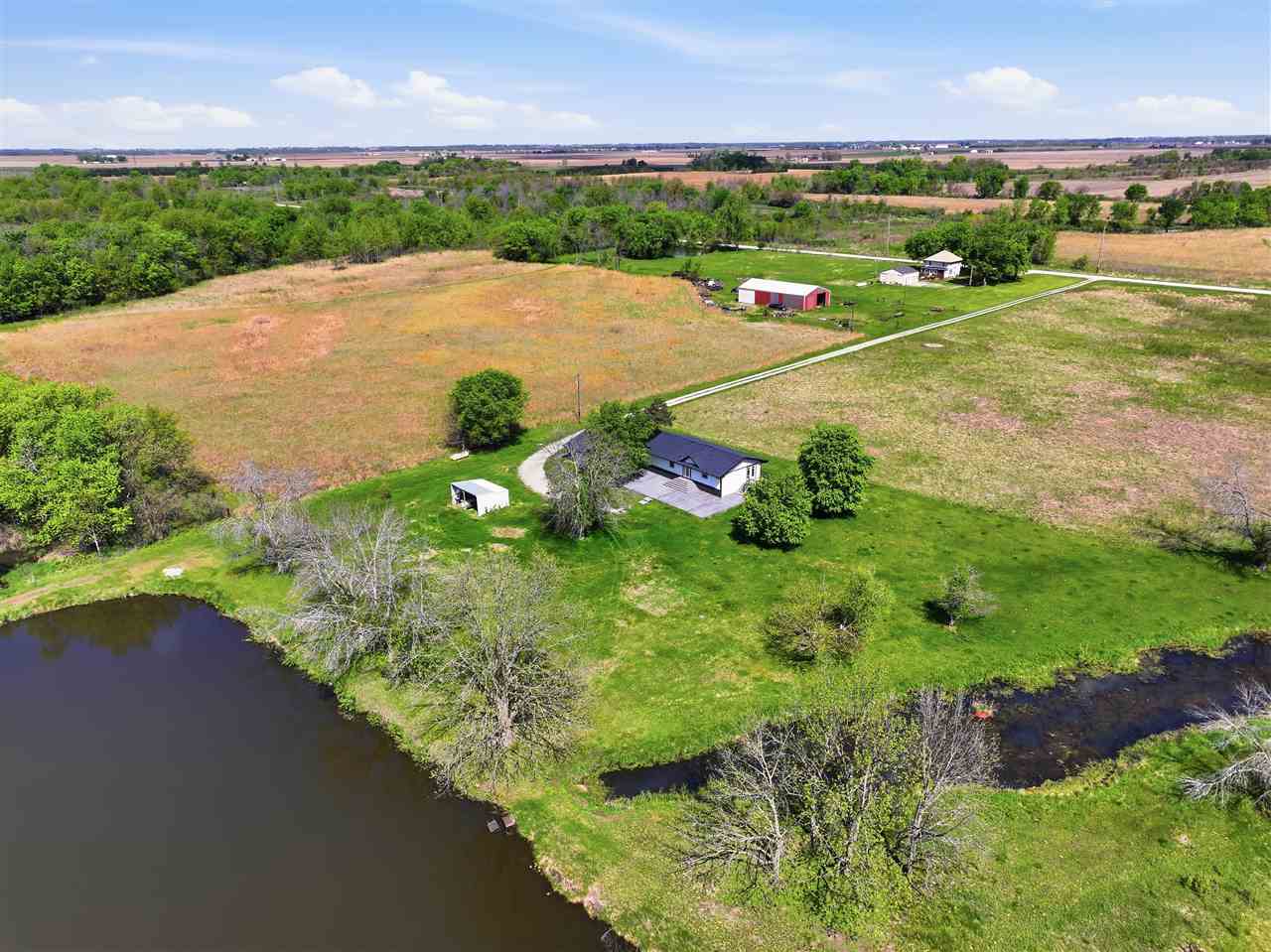 1870 170th Street Nichols, IA 52766 - Photo 9 of 23 Gallery Image 9