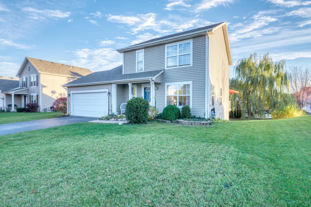 3608 Fiday Road Joliet, IL 60431 - Photo 1 of 27 a view of a house with backyard and garden