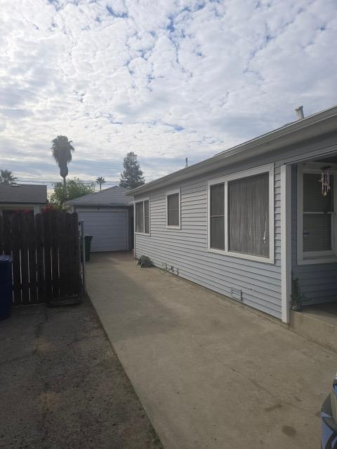 165 East Linden Avenue Reedley, CA 93654 - Photo 2 of 19 a view of a terrace