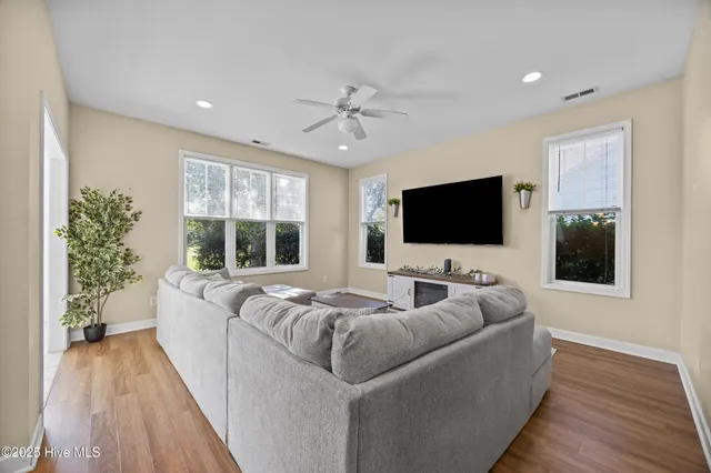 $365,000 | 130 Azalea Drive, Hampstead, NC 28443