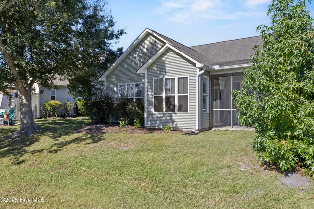$365,000 | 130 Azalea Drive, Hampstead, NC 28443