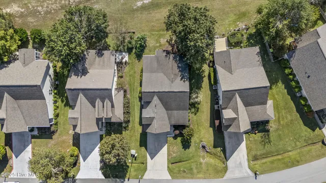 $365,000 | 130 Azalea Drive, Hampstead, NC 28443