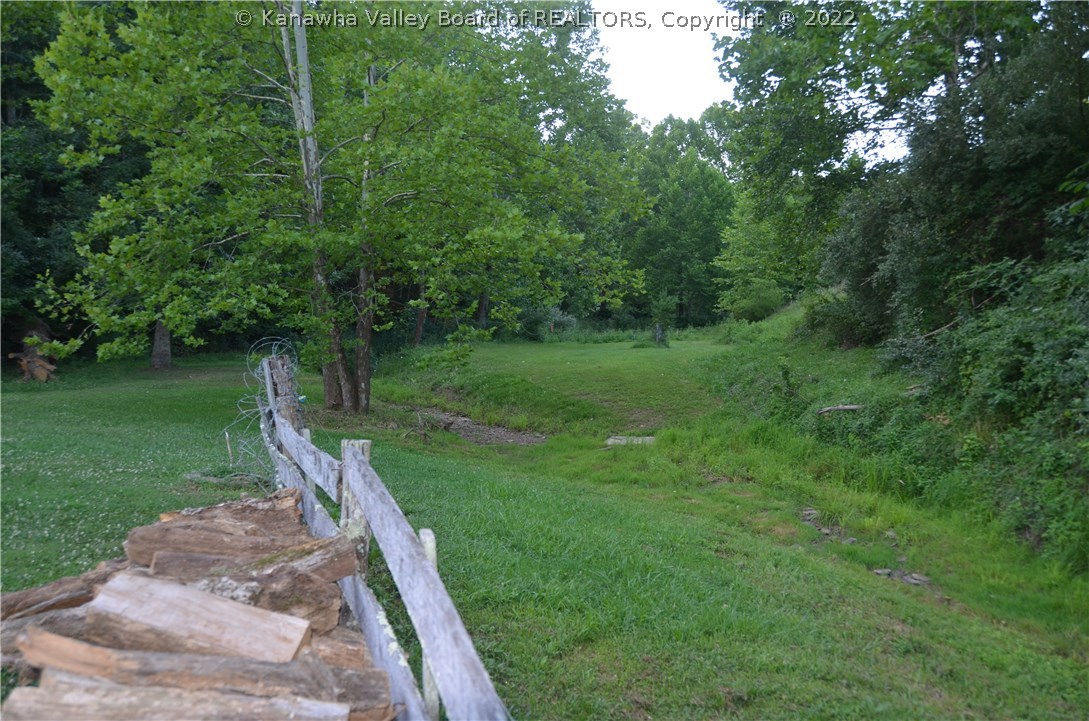 2466 Knotts Run Road Ripley, WV 25271 - Photo 18 of 30 Gallery Image 18