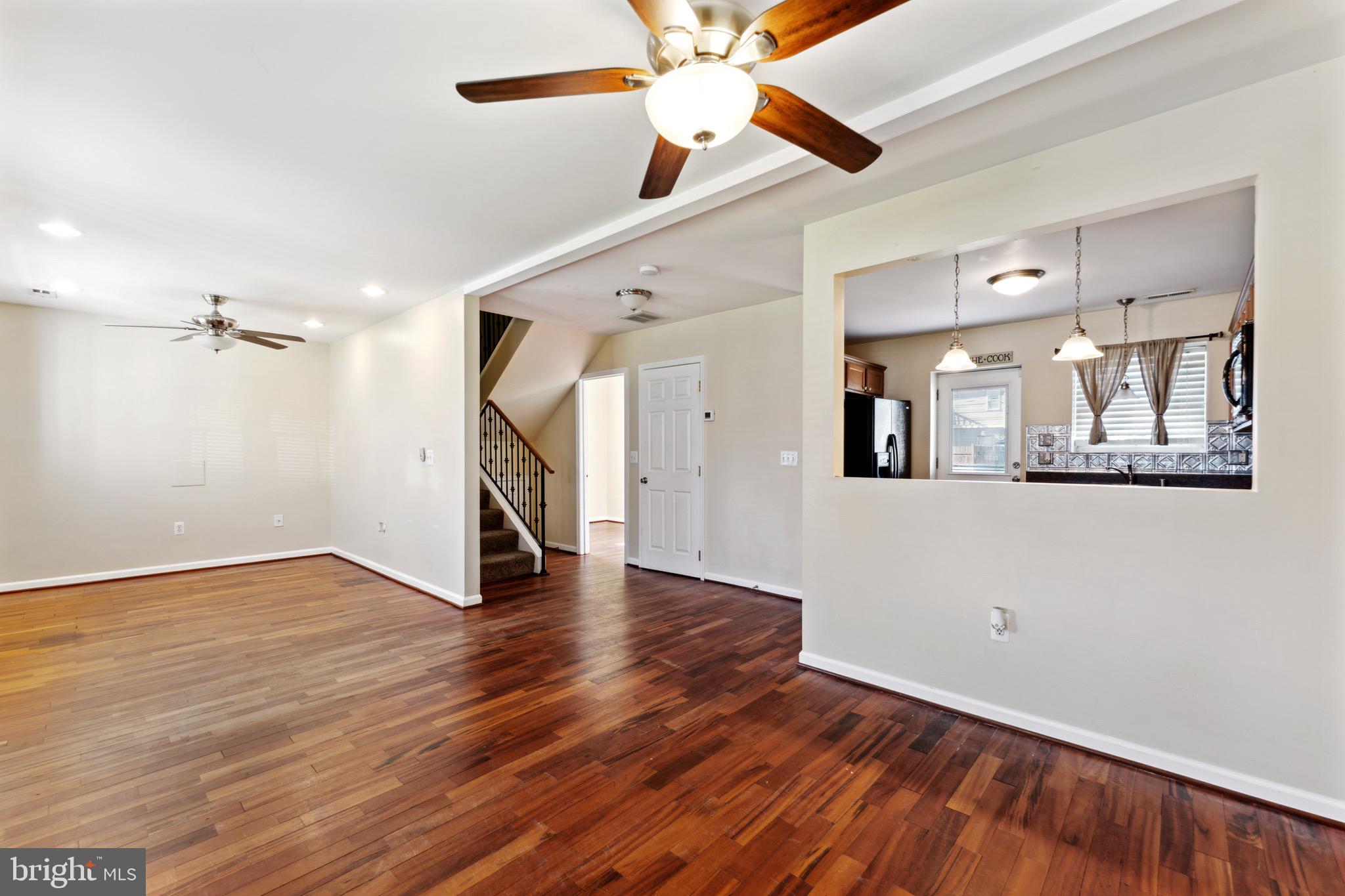 3124 Baybriar Road Baltimore, MD 21222 - Photo 3 of 29 Living Room/Dining Room Combo