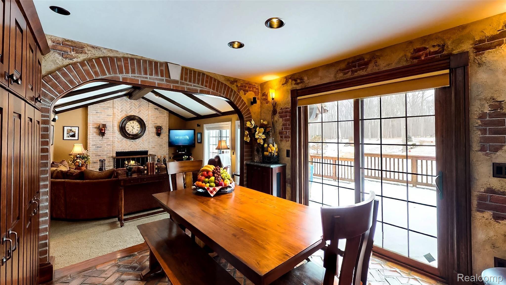 10200 Bridge Lake Road Clarkston, MI 48348 - Photo 27 of 99 Dining NEW.jpg