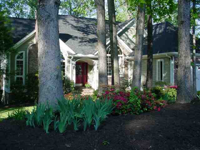205 Delphi Drive Seneca, SC 29672 - Photo 2 of 25 Gallery Image 2