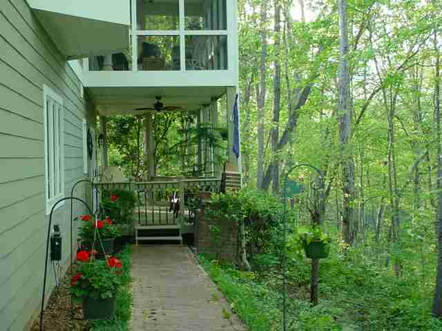 205 Delphi Drive Seneca, SC 29672 - Photo 5 of 25 Gallery Image 5