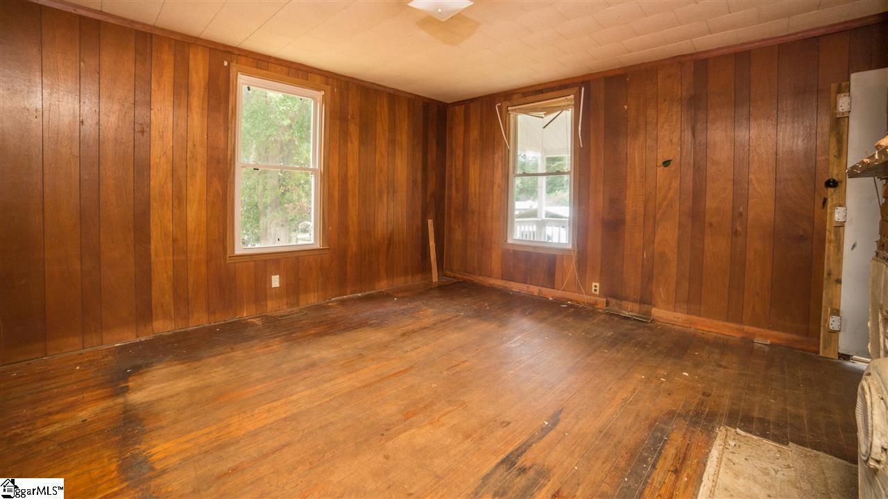 20 Conner Street Pelzer, SC 29669 - Photo 3 of 16 Gallery Image 3
