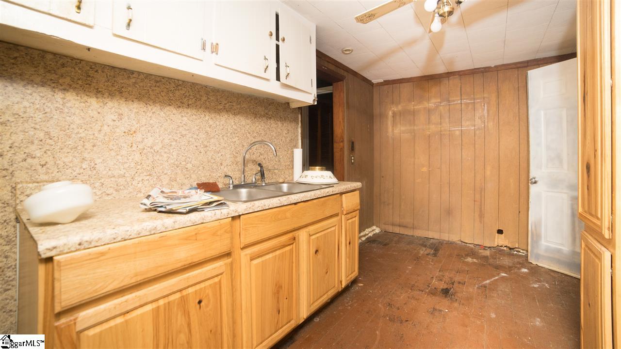 20 Conner Street Pelzer, SC 29669 - Photo 5 of 16 Gallery Image 5