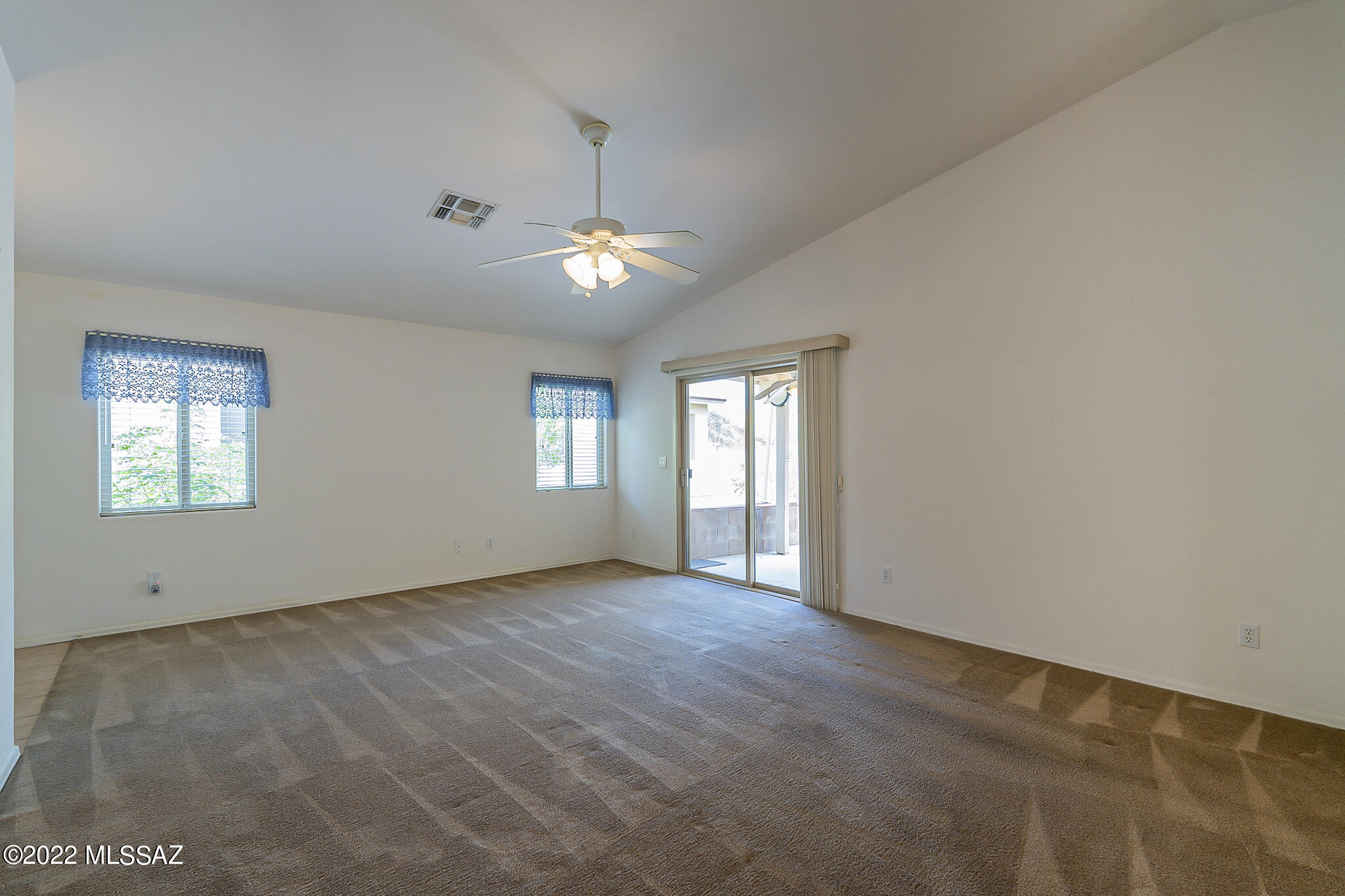 8445 South Burien Road Tucson, AZ 85747 - Photo 6 of 19