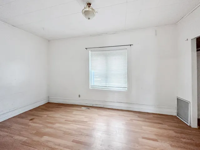 $179,000 | 309 3rd Avenue Southwest, Austin, MN 55912