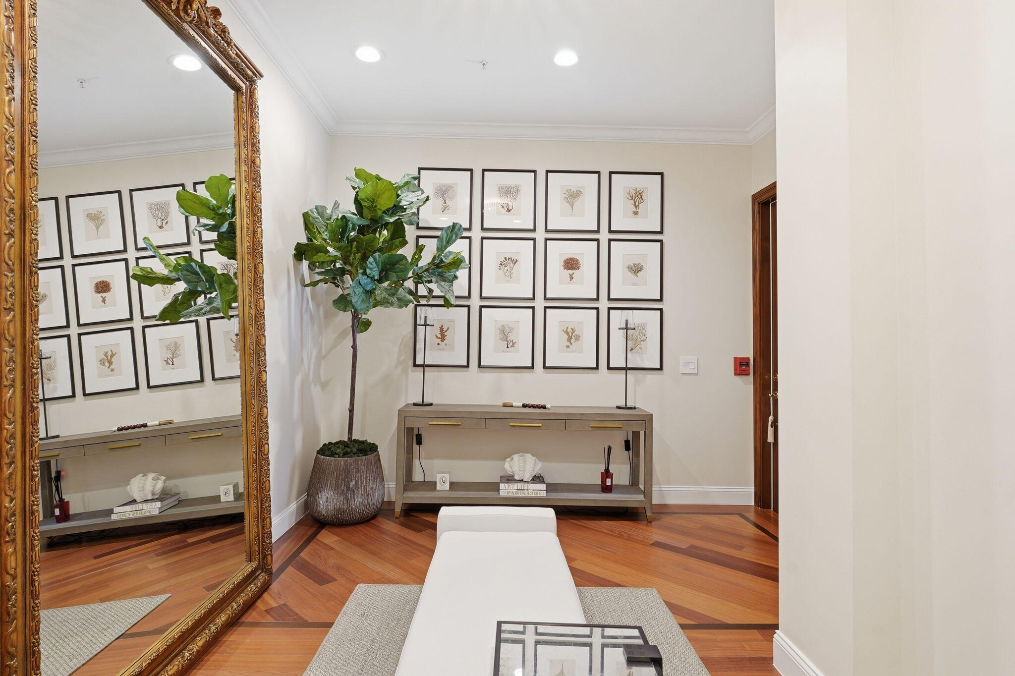 921 Osceola Drive, Unit 2 Boca Raton, FL 33432 - Photo 56 of 69 Foyer